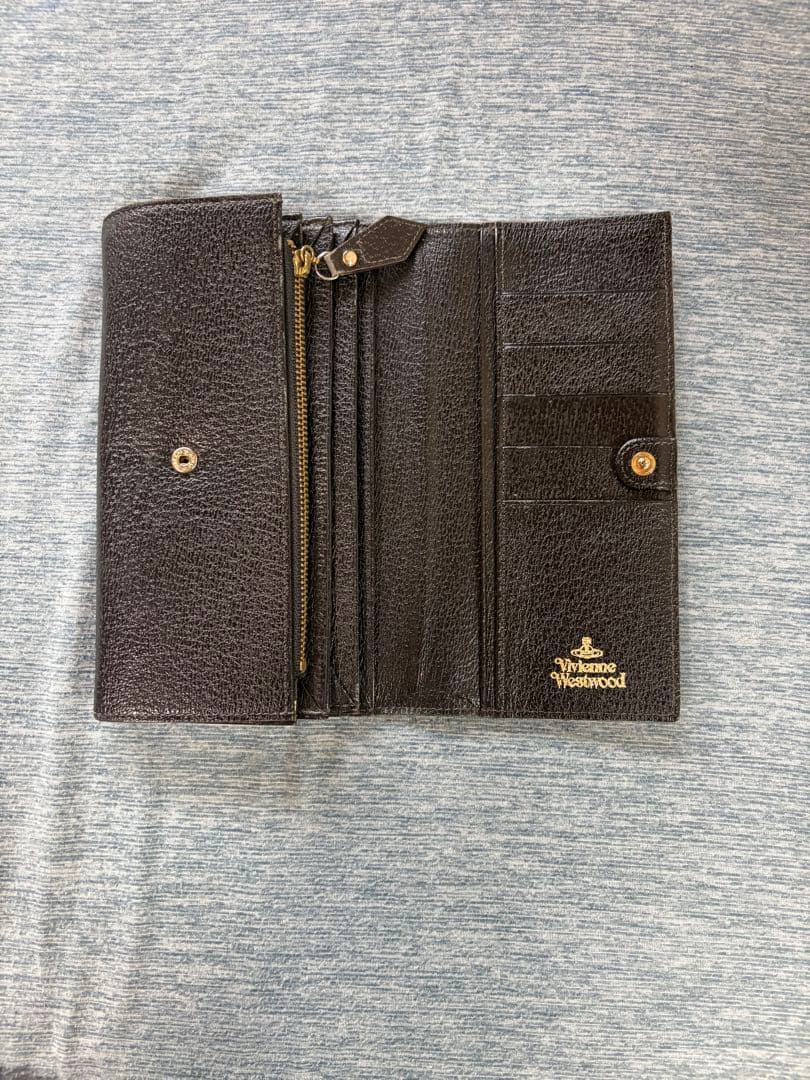 ヴィヴィアンウエストウッド長財布