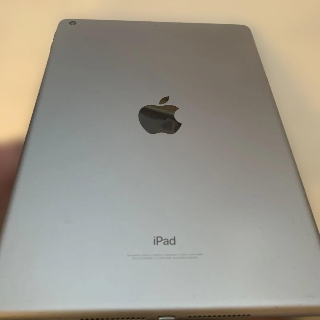 iPad 第6世代 Wi-Fiモデル 32GB A1893 初期化済み