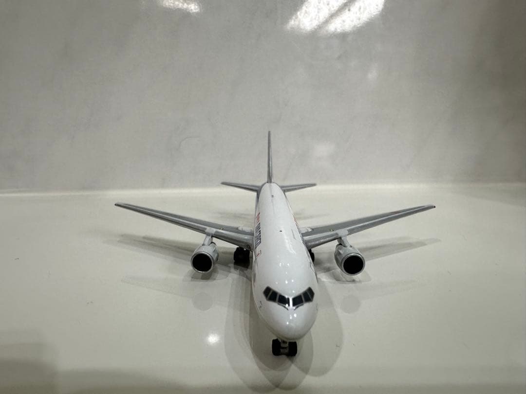 ANA/日本郵政公社 B767-381F 1:400ダイキャストモデル