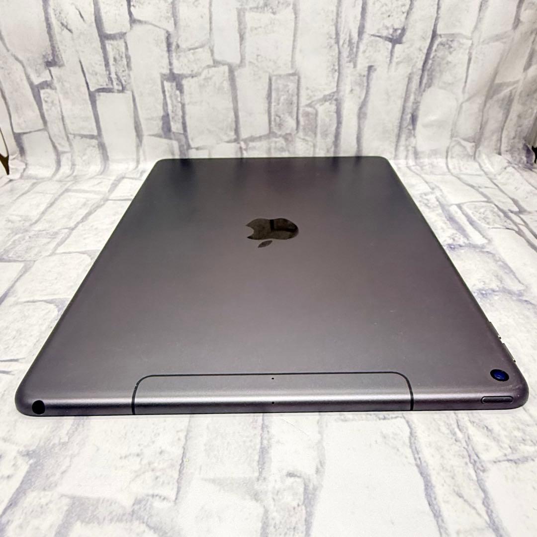 iPad Air 第3世代2019 64GB スペースグレイ　セルラー
