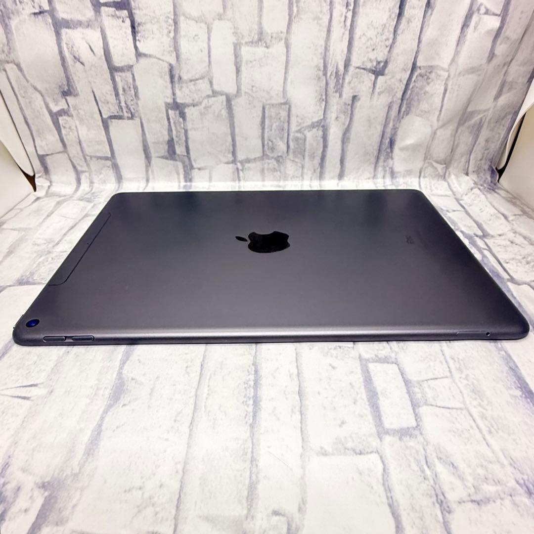 iPad Air 第3世代2019 64GB スペースグレイ　セルラー