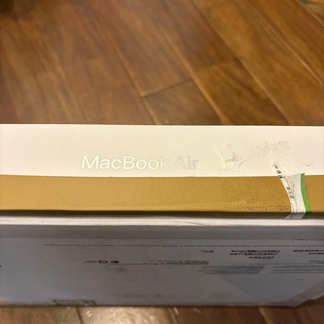 【美品】MacBookAir2025 13インチ M4 256GB
