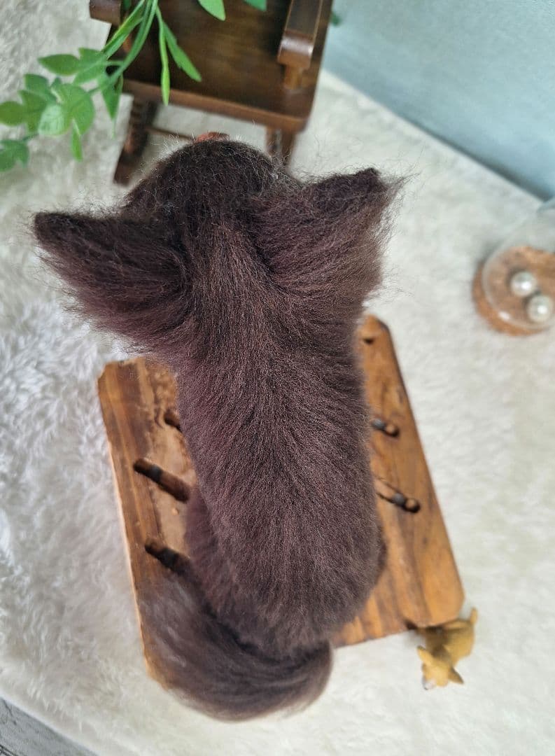 羊毛フェルト　ちわわ　チョコタン