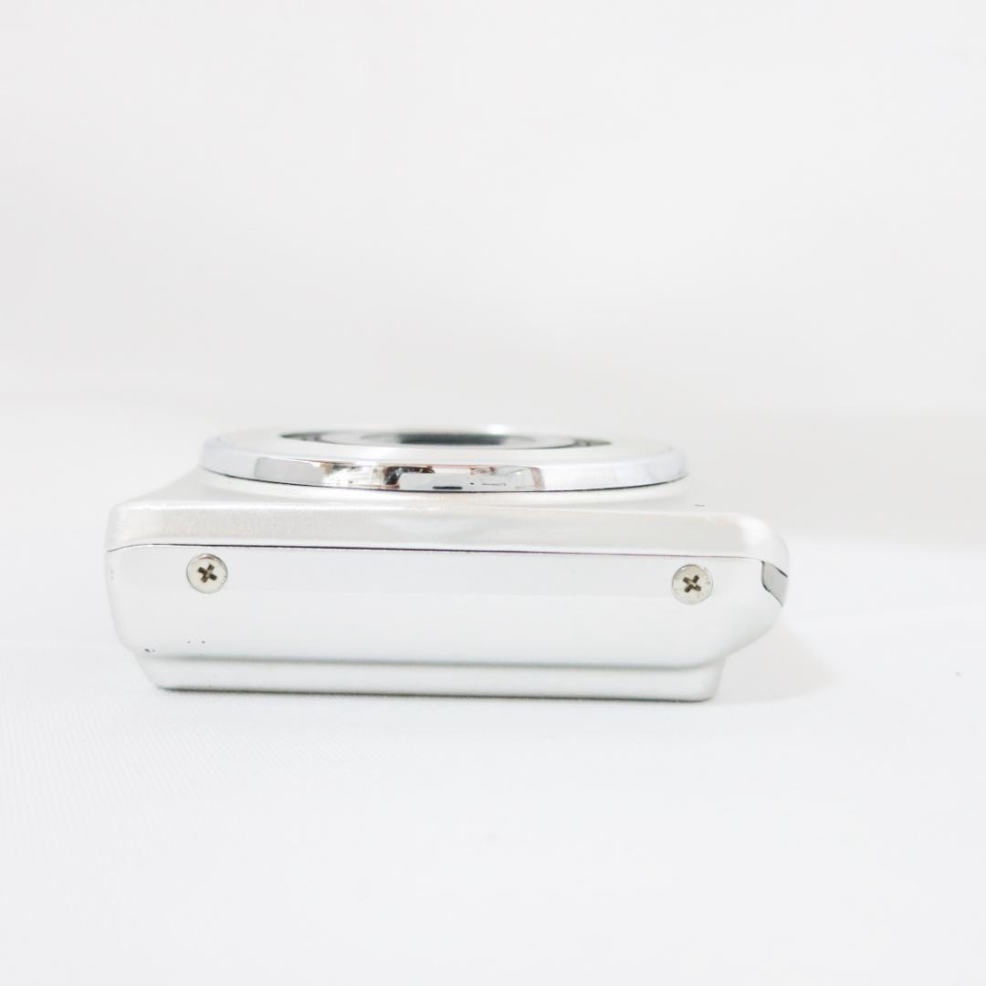 ◆CASIO EXILIM EX-Z880 シルバー コンパクトデジタルカメラ◆