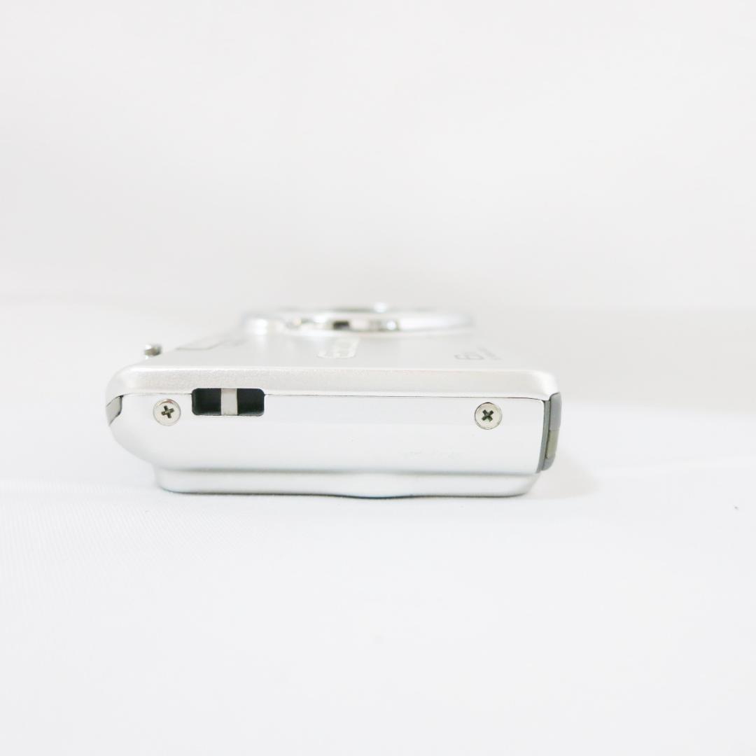 ◆CASIO EXILIM EX-Z880 シルバー コンパクトデジタルカメラ◆