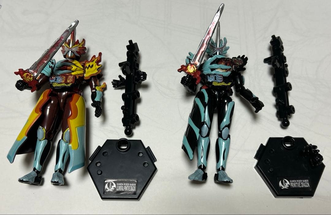 仮面ライダー セイバー 装動 16体セット