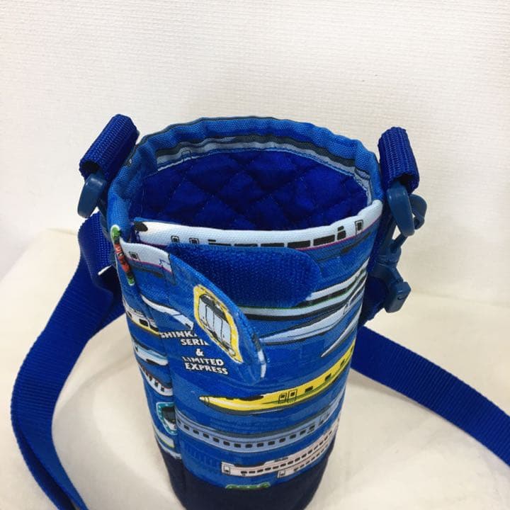 ①水筒　カバー　水筒カバー　ハンドメイド　新幹線　スケーター　580ml