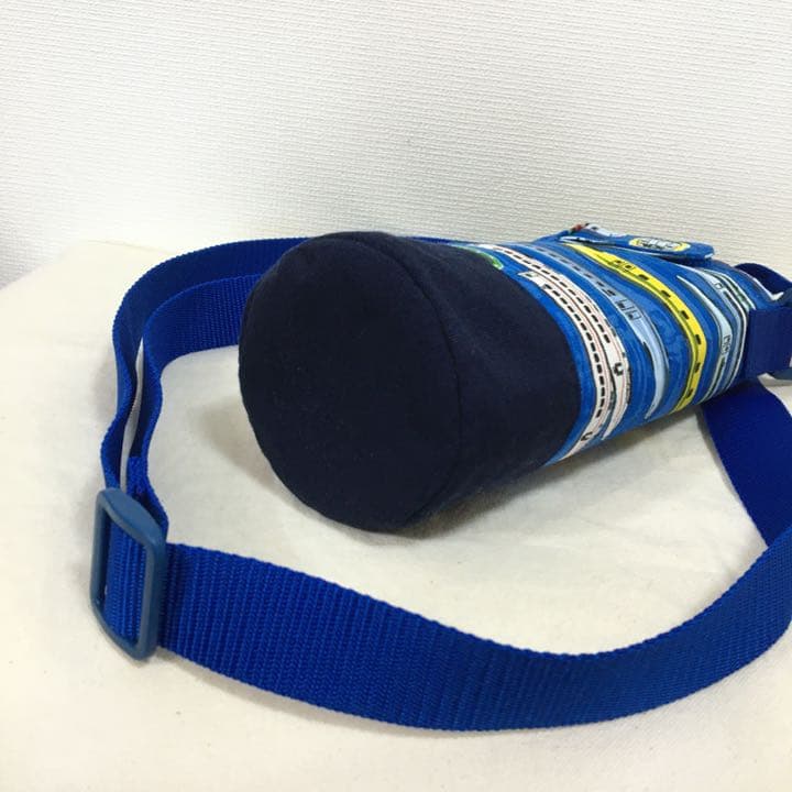 ①水筒　カバー　水筒カバー　ハンドメイド　新幹線　スケーター　580ml