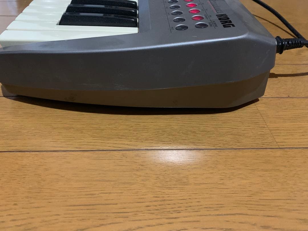 KORG Prophecy 本体とコード中古品
