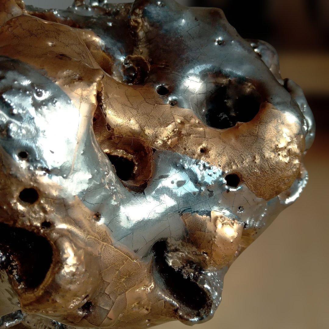 現代陶芸家　石山哲也　『金と銀のいし』