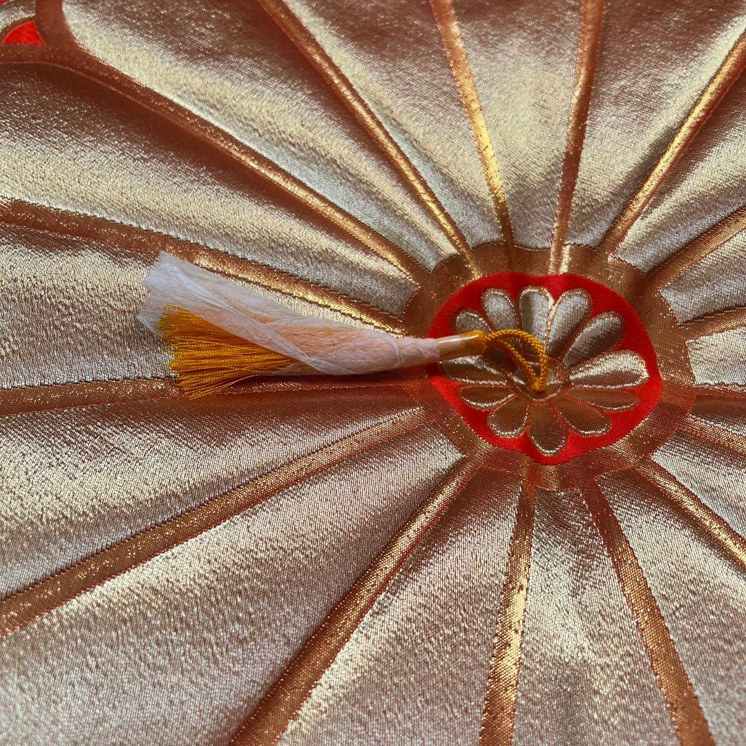 仏前・御前座布団　一釜大菊(朱)