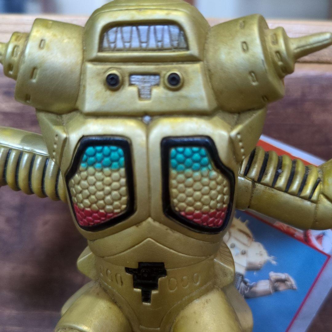 ウルトラマン　怪獣　 フィギュア 　8体セット