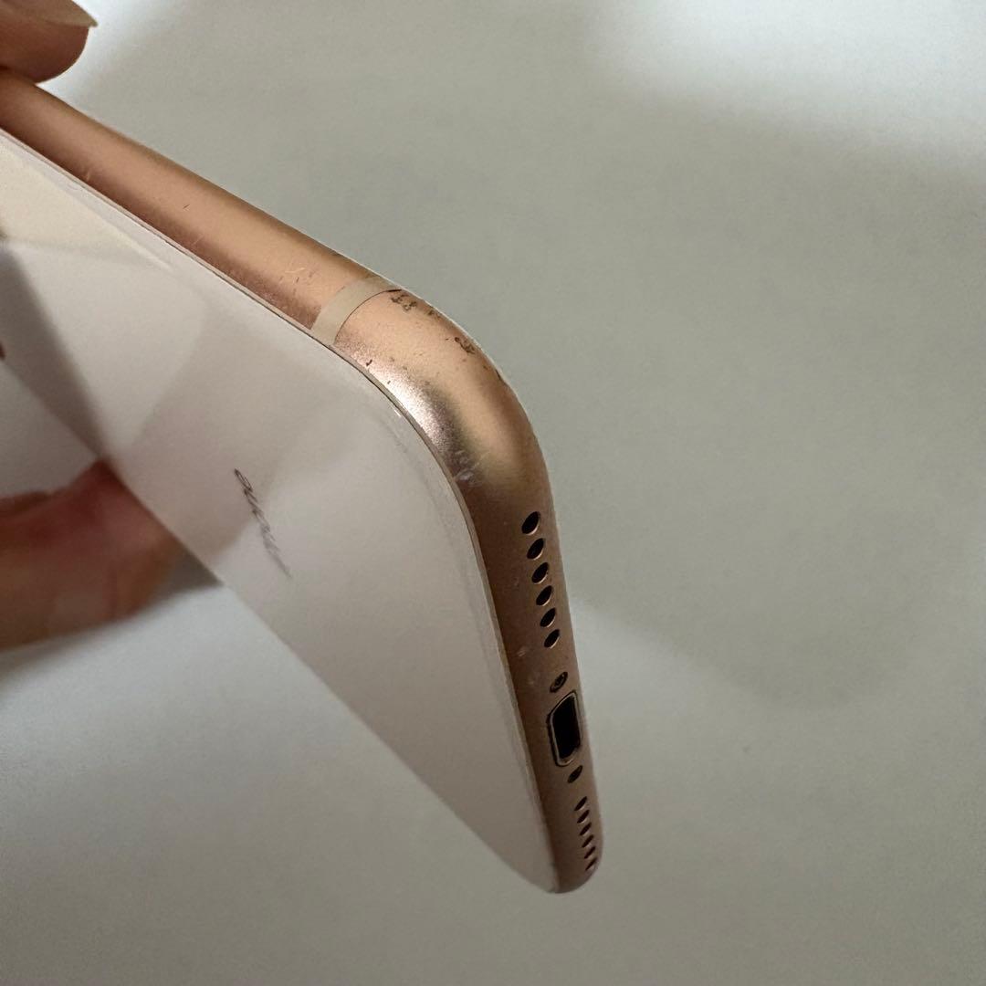 【特売‼️】iPhone8 64GBゴールド