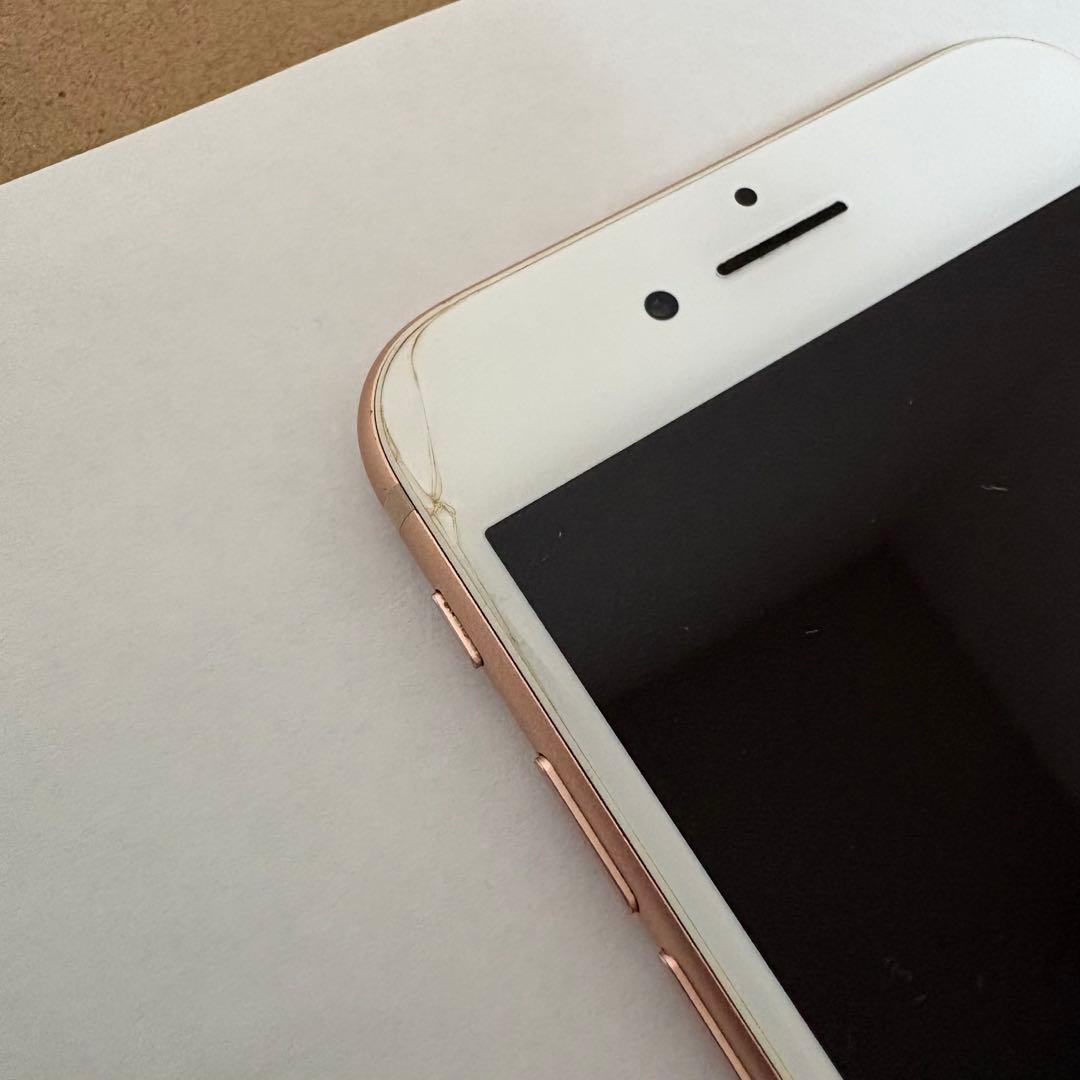 【特売‼️】iPhone8 64GBゴールド