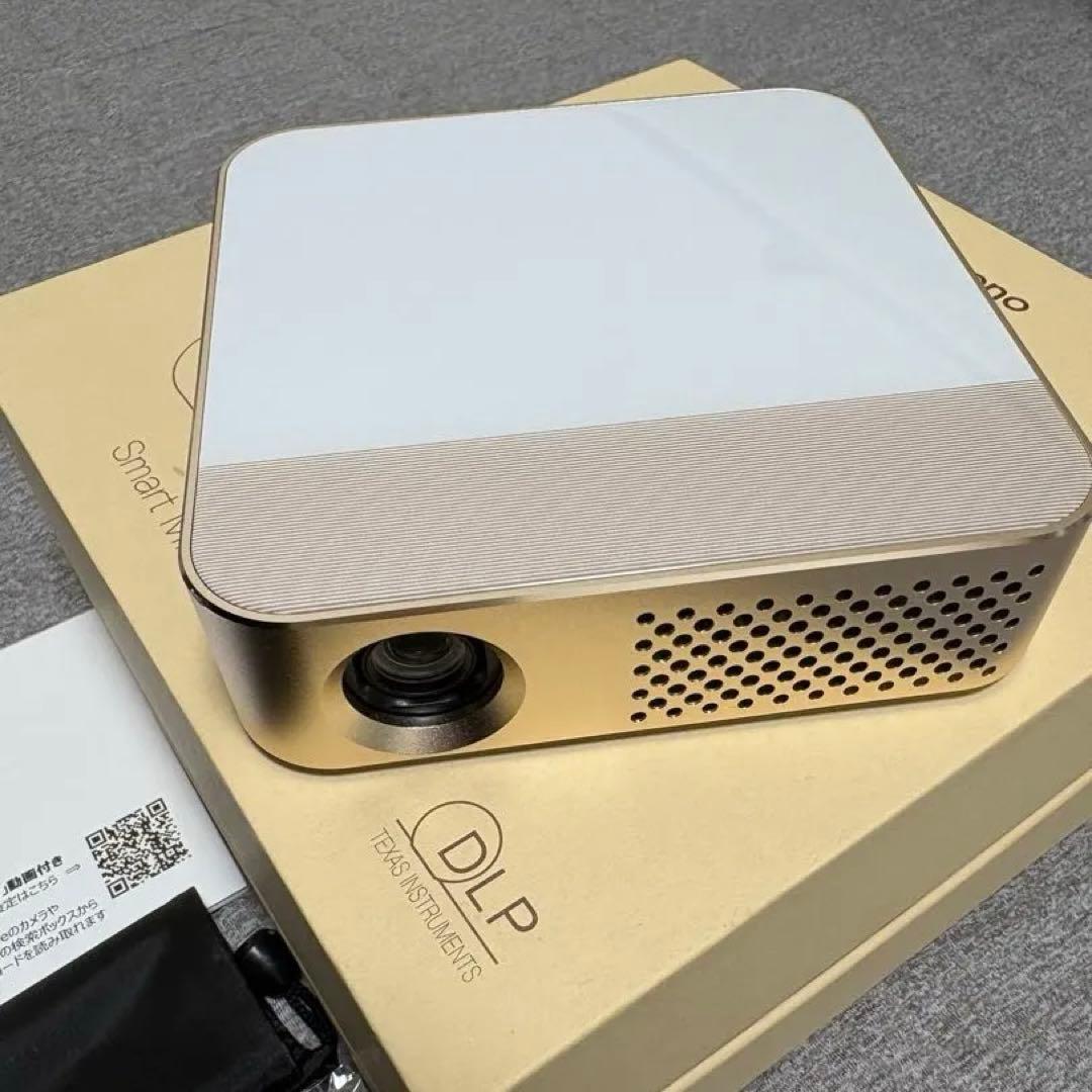 UENO-mono KABENI PRO スマートミニプロジェクター