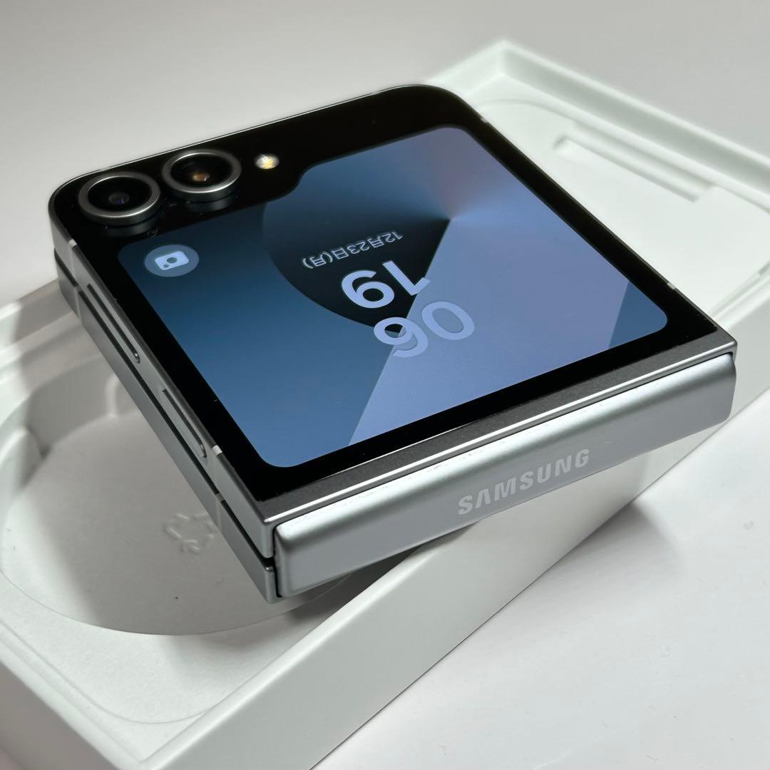 新品同様】Android Galaxy ZFlip 6｜256gb｜SIMフリー