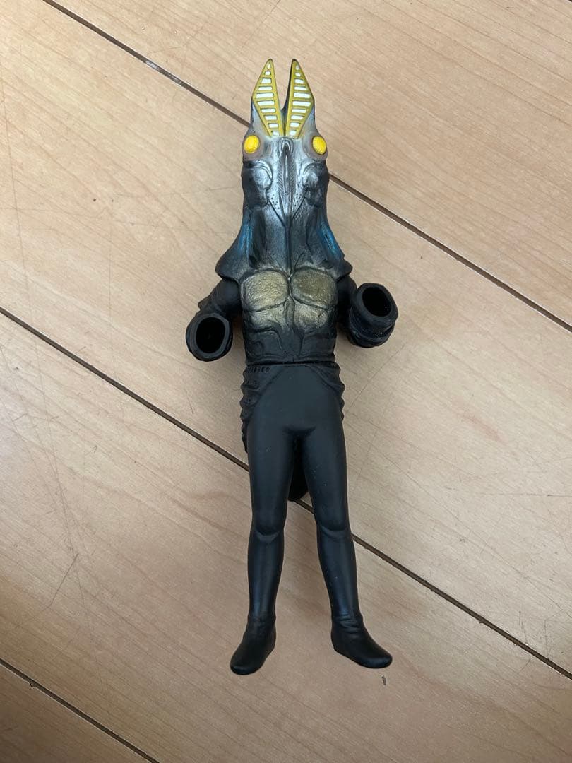 ウルトラマン 怪獣ソフビ　旧型800シリーズ23体まとめ売り