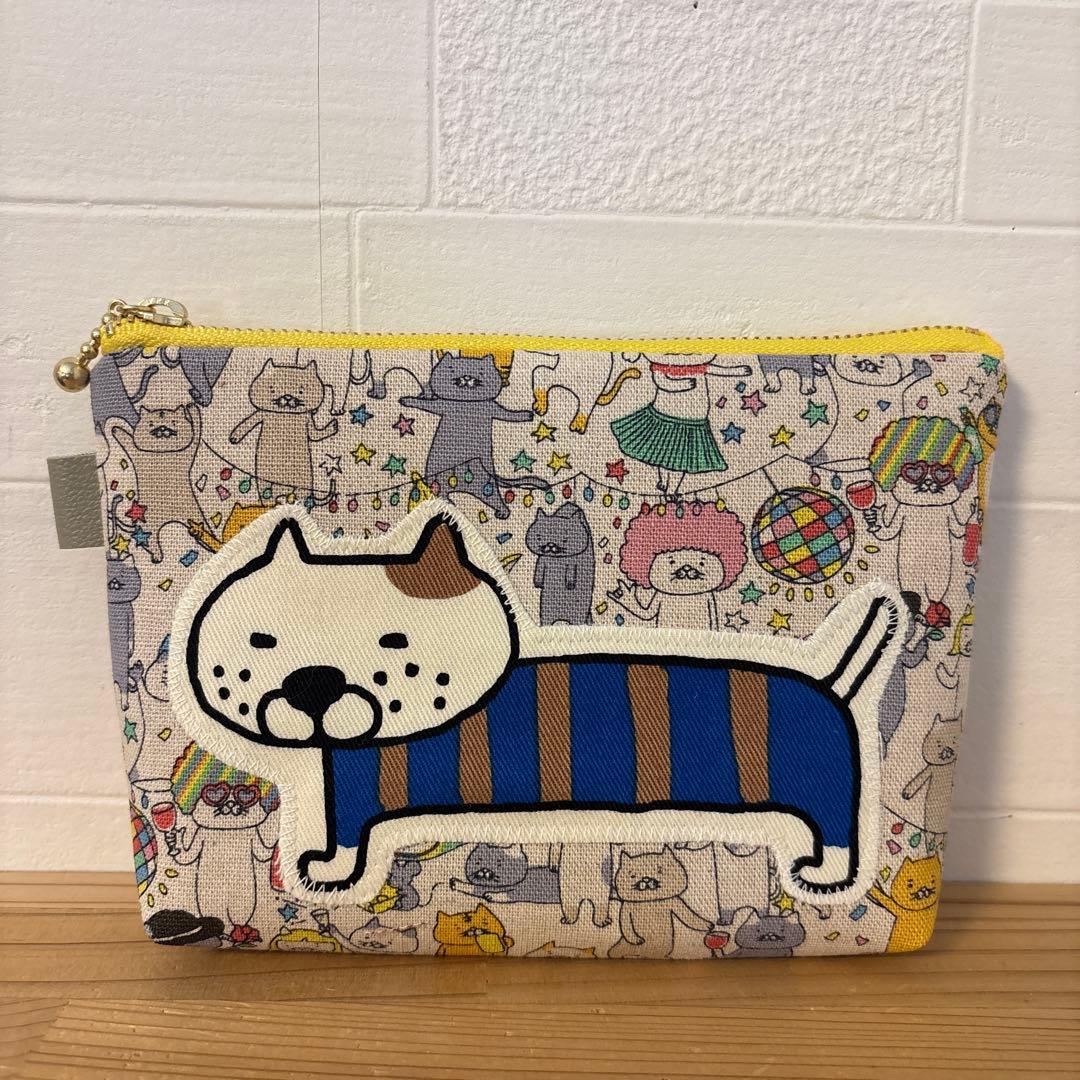 感謝価格　 巾着　猫柄　ハンドメイド　小物入れ　おやつ入れ　サニタリー入れ