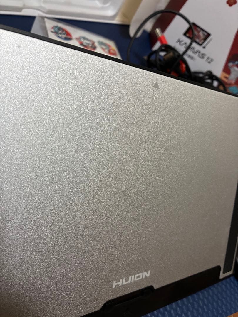 HUION 液晶ペンタブレット Kamvas 12【美品/付属品多数】