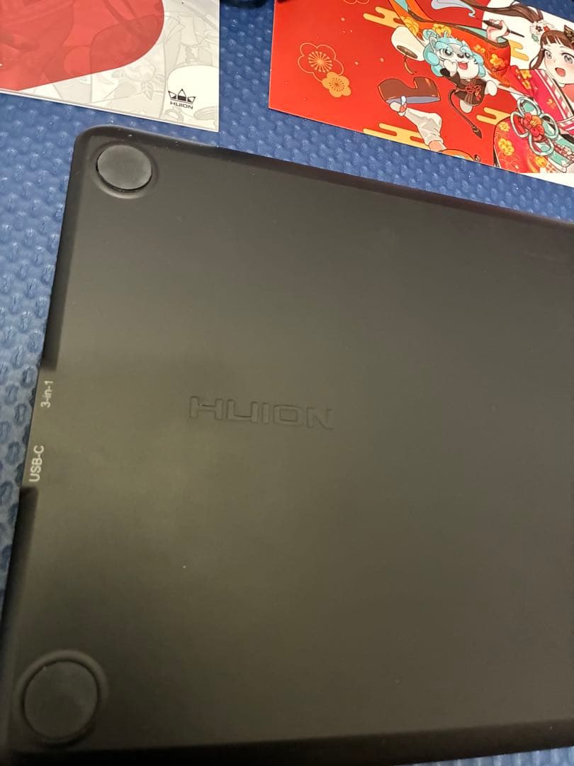 HUION 液晶ペンタブレット Kamvas 12【美品/付属品多数】