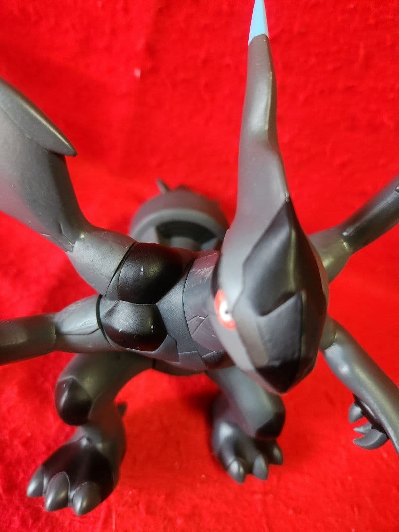 ポケットモンスター　ソフビフィギュア ゼクロム　レシラム　ポケモン