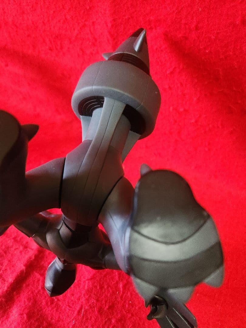 ポケットモンスター　ソフビフィギュア ゼクロム　レシラム　ポケモン