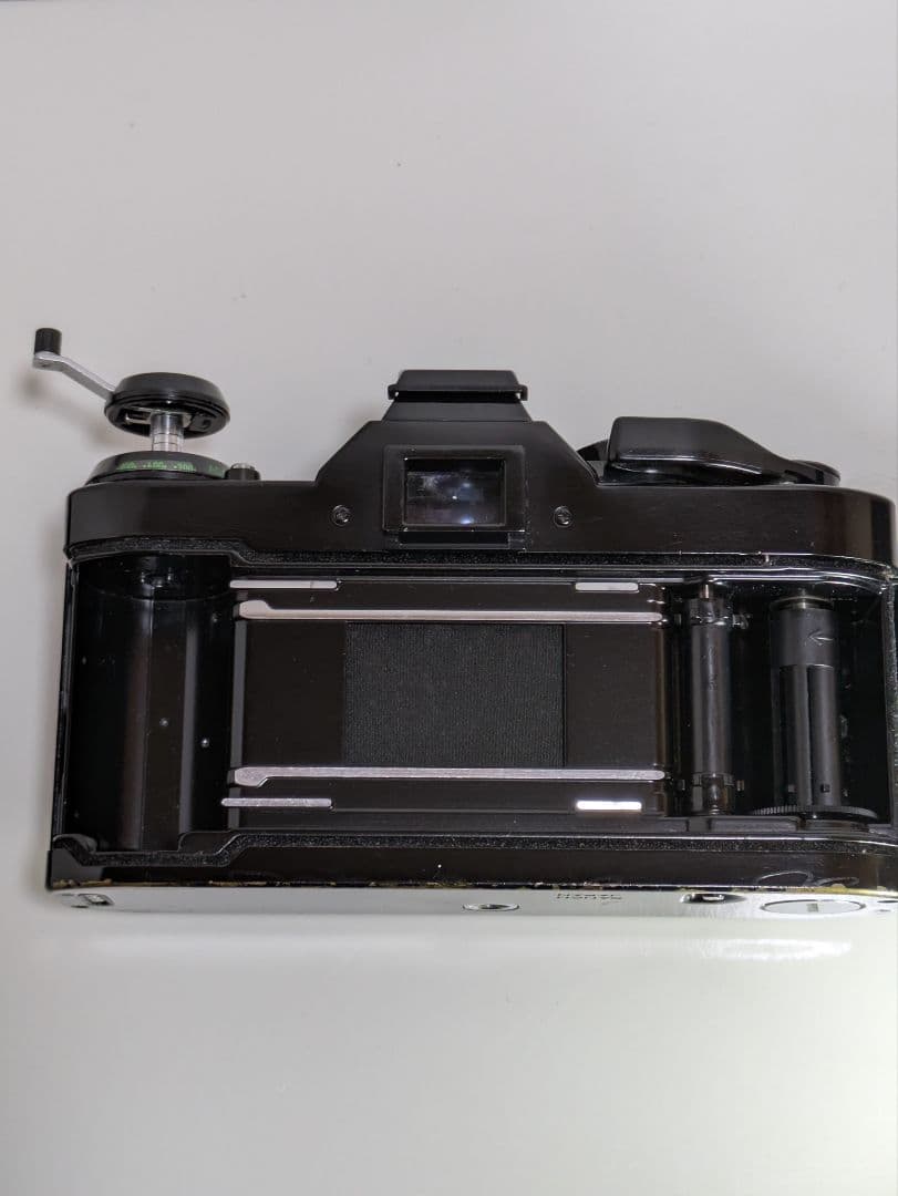 Canon　AE-1 プログラム　一眼レフカメラ　広角レンズ付き　フィルター付