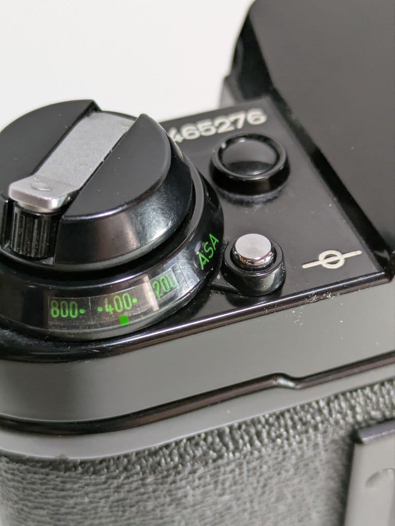 Canon　AE-1 プログラム　一眼レフカメラ　広角レンズ付き　フィルター付