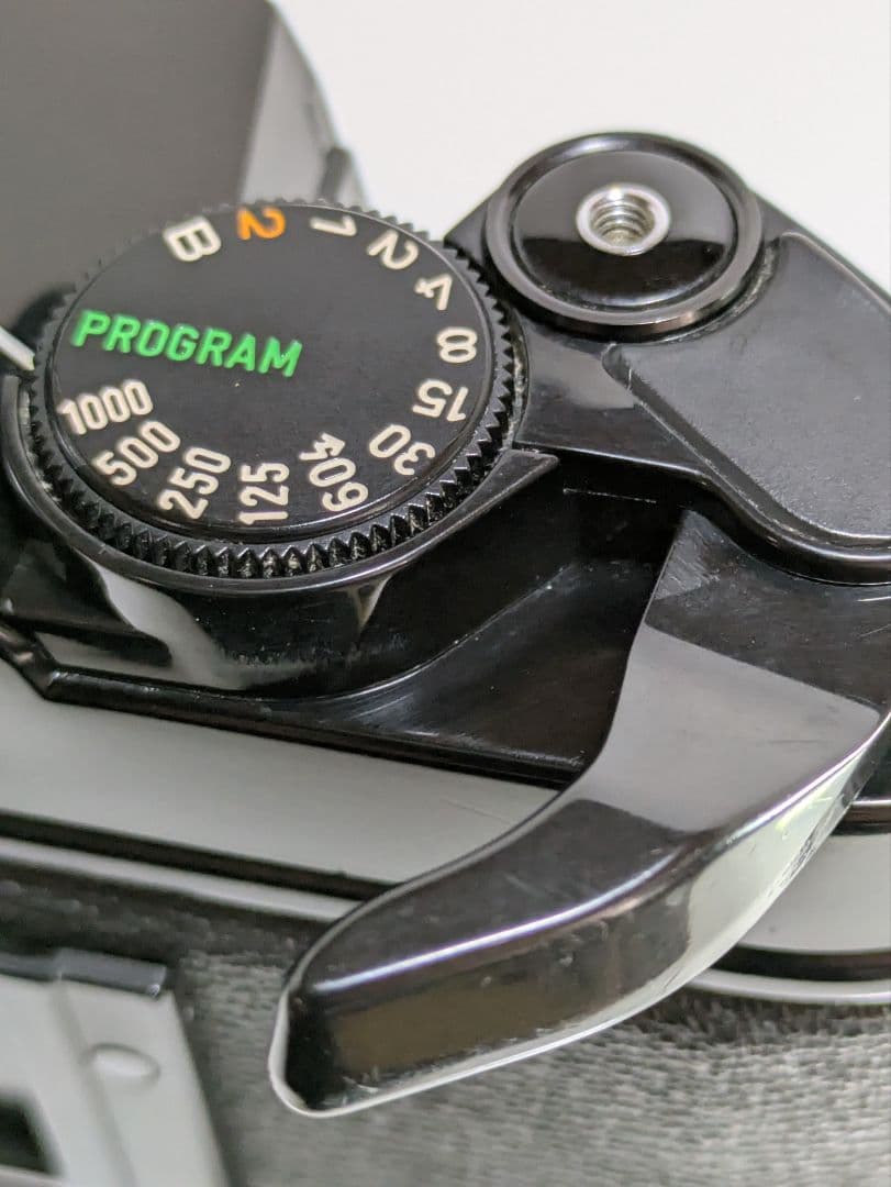 Canon　AE-1 プログラム　一眼レフカメラ　広角レンズ付き　フィルター付