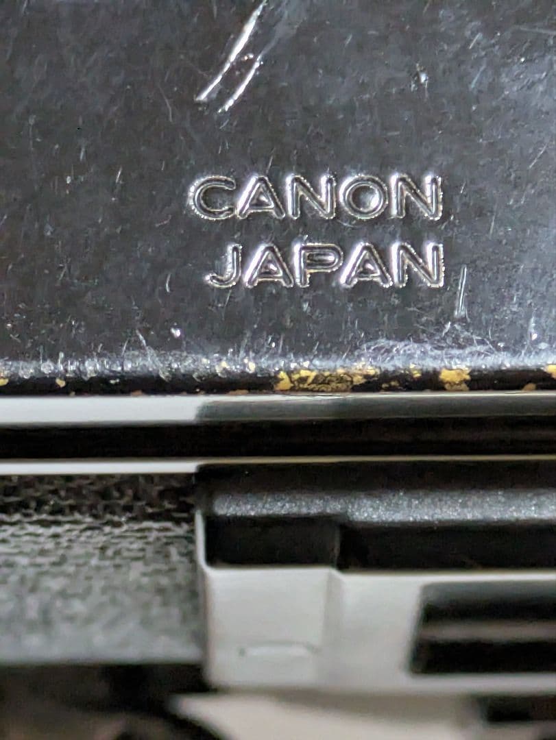 Canon　AE-1 プログラム　一眼レフカメラ　広角レンズ付き　フィルター付