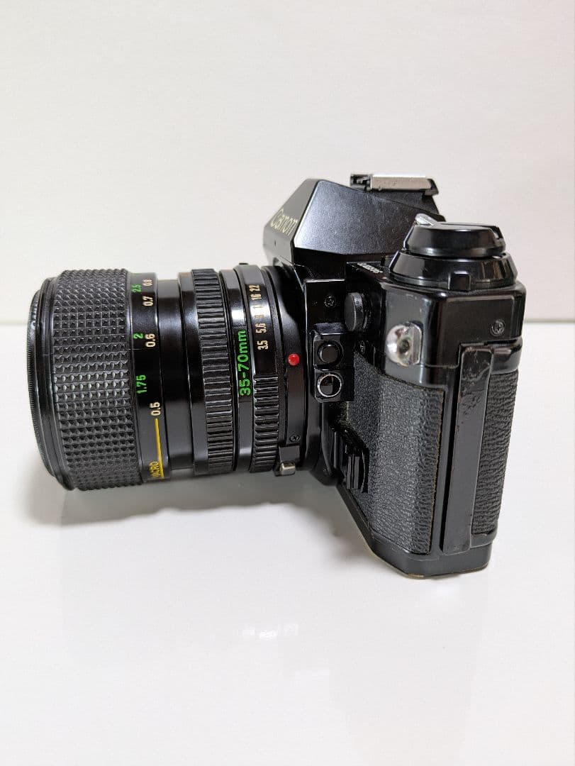 Canon　AE-1 プログラム　一眼レフカメラ　広角レンズ付き　フィルター付