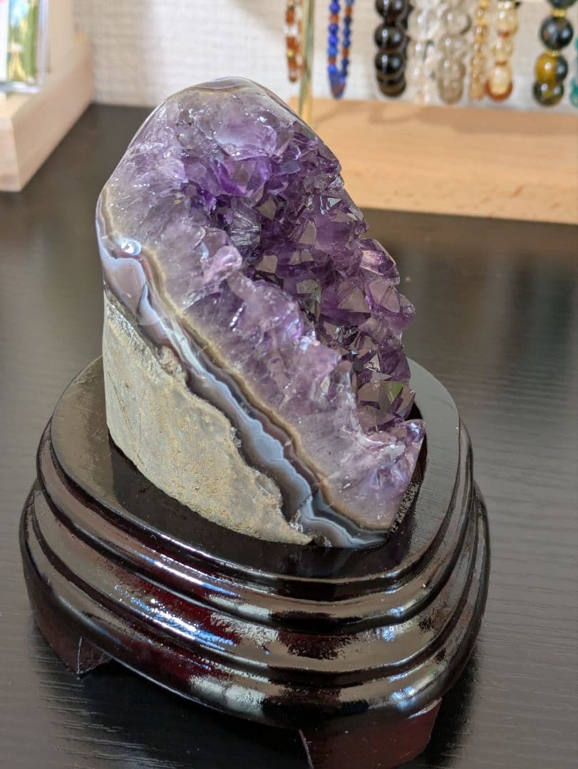 最終価格✨ 高品質✨ アメジストクラスター 木製台座付き