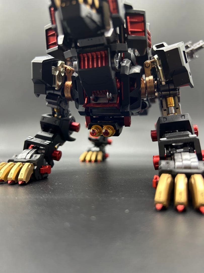 ゾイド　コトブキヤ　HMM ライガーゼロ　レギウス(王)仕様