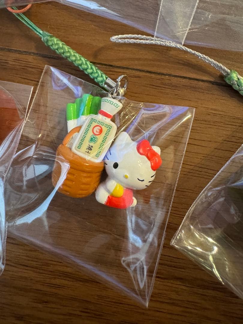 タグ無し　ハローキティ　ご当地キティ　ストラップ