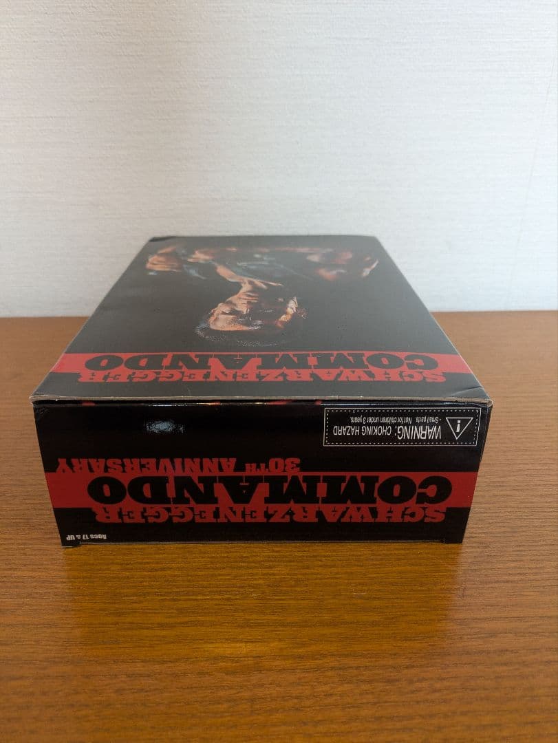 新品③★コマンドー　フィギュア★アーノルドシュワルツェネッガー★
