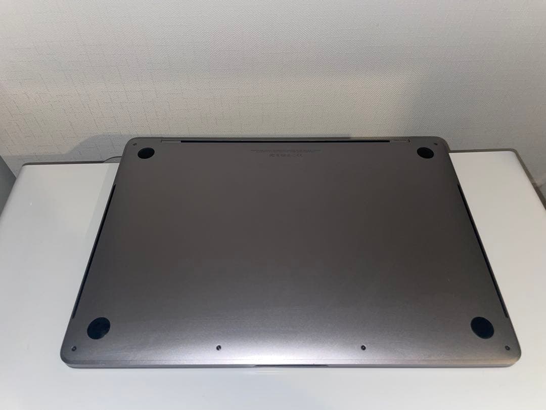 MacBook Pro 13 2017 Touch Bar搭載/USキーボード