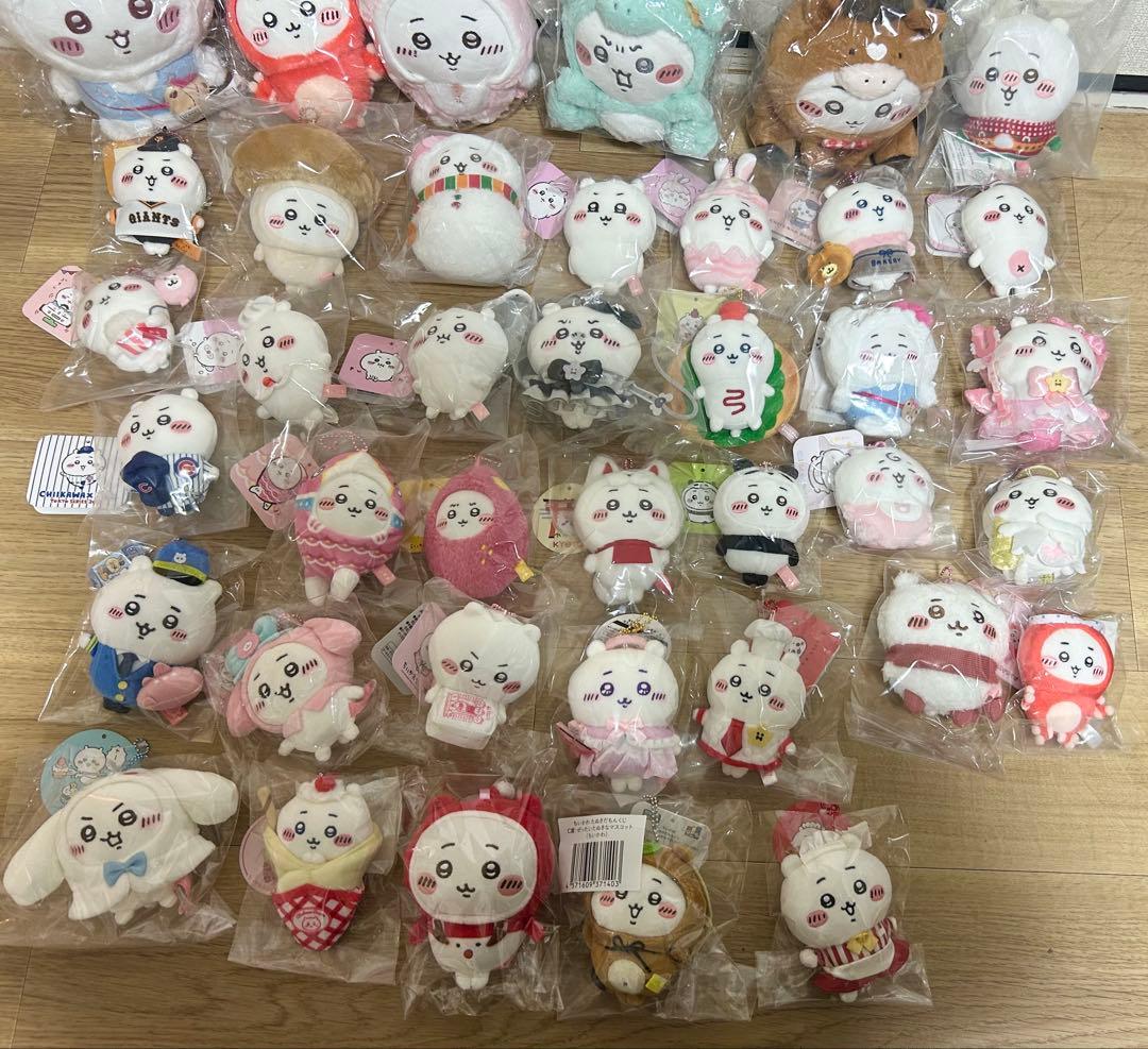 ちいかわ　ちいかわ　マスコット　ぬいぐるみ