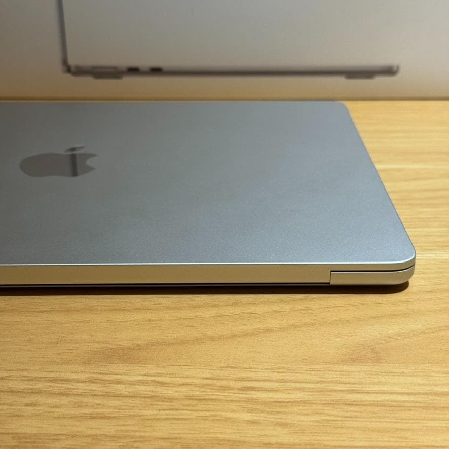 M2 MacBook Air メモリ24GB シルバー