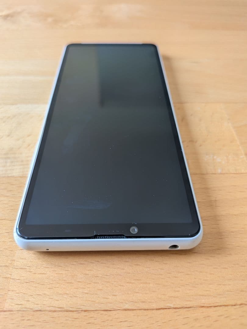 SONY Xperia 10 lIl A102SO ホワイト