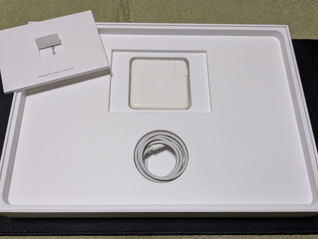 MacBook Pro 15インチ 2018 16GB 500GB