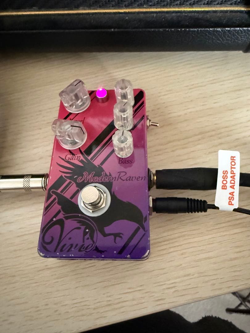Vivie Modern Raven ディストーション　一部ジャンク