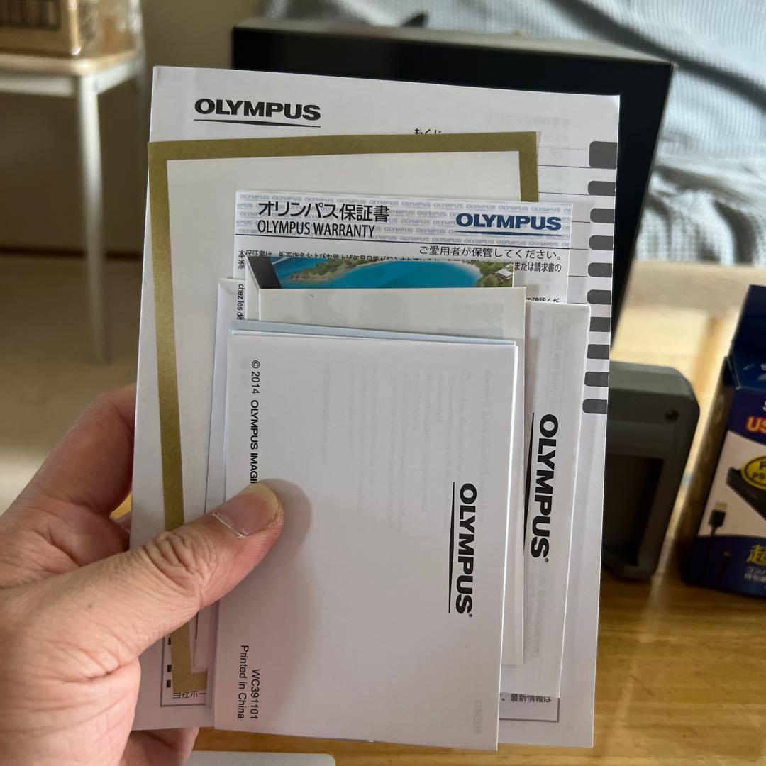 超美品Olympus E-M10 Mark III シルバー 3本レンズセット