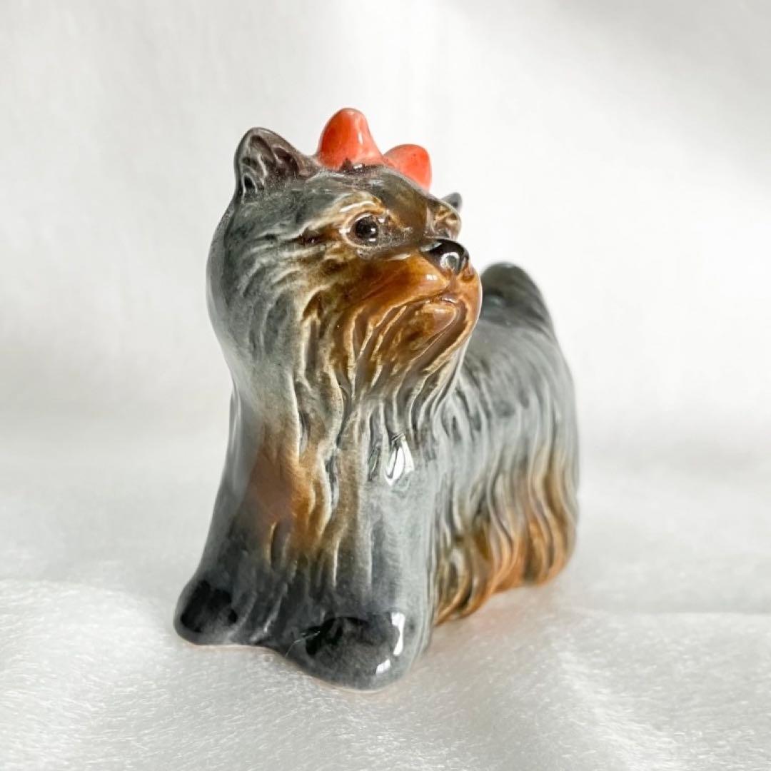 Goebel ゲーベル社　ヨークシャーテリア　犬　陶器　置物　ダークグレー
