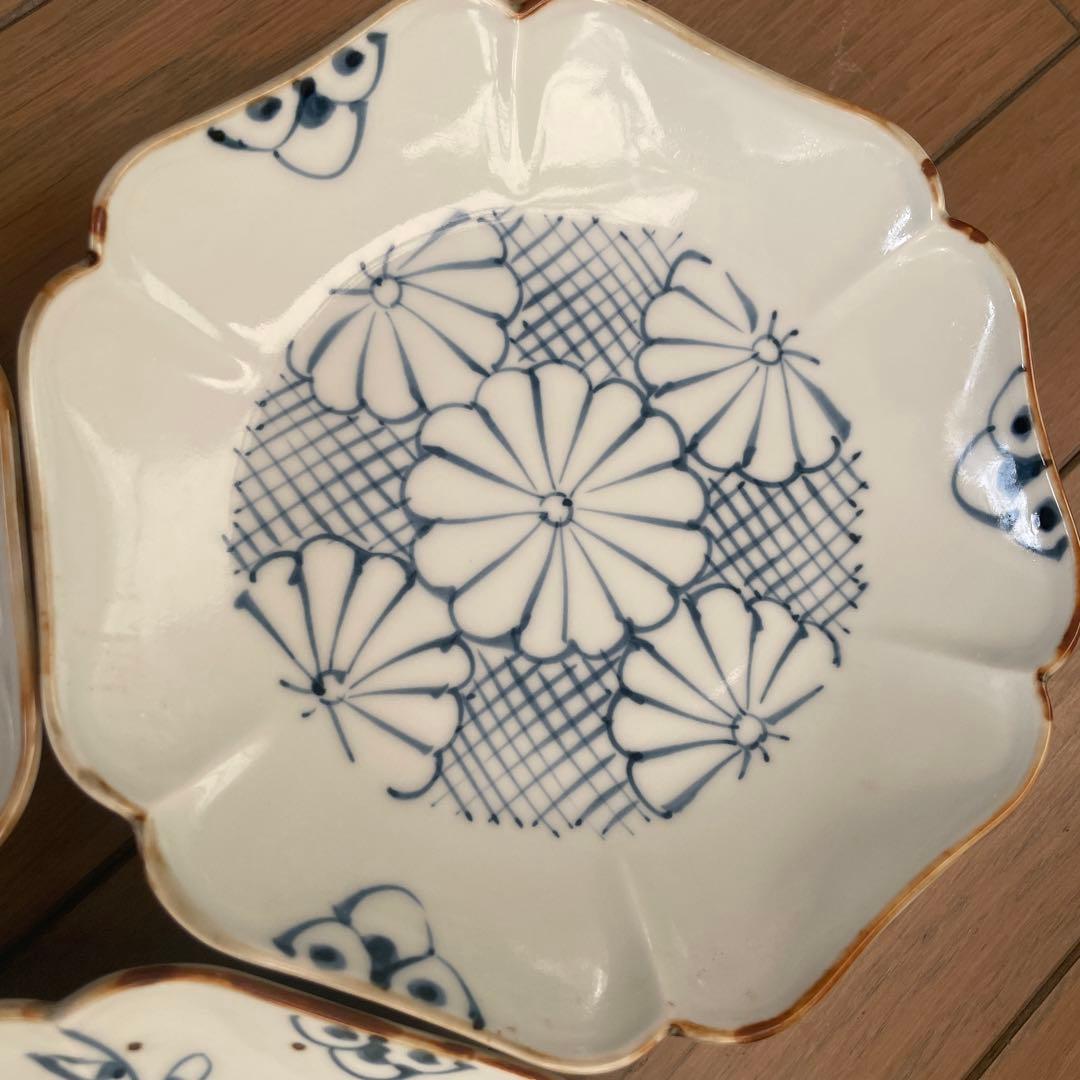 【うちる別注】和皿　菊紋　七宝　つる花唐草　磁器　染付　有田焼　伊万里焼