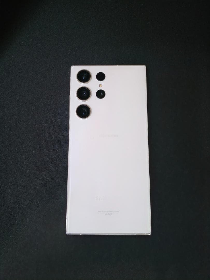Galaxy S23 Ultra クリーム docomo SC-52D