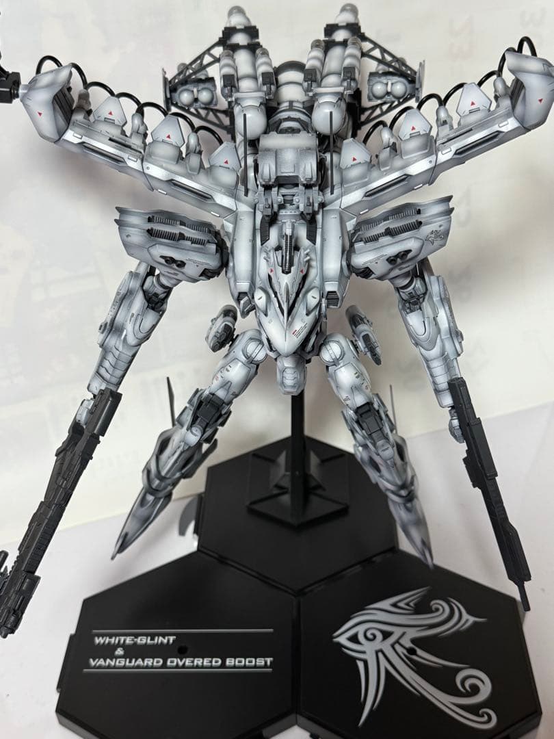 アーマードコア ホワイトグリント＆V.O.Bセット プラモデル 完成品 塗装済み