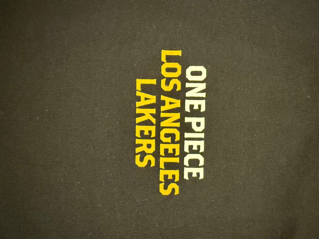 ONE PIECE✖️LAKERS コラボTシャツ