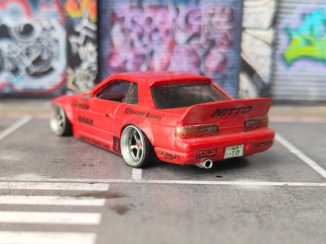 ホットウィールカスタム S13 シルビア ロケバニ風☆深リム 赤☆トミカ改造