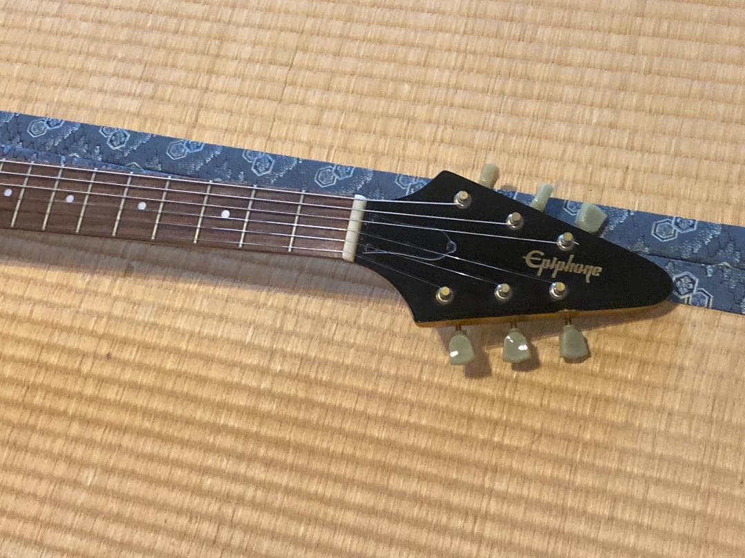 096 epiphone フライングV エレキギター