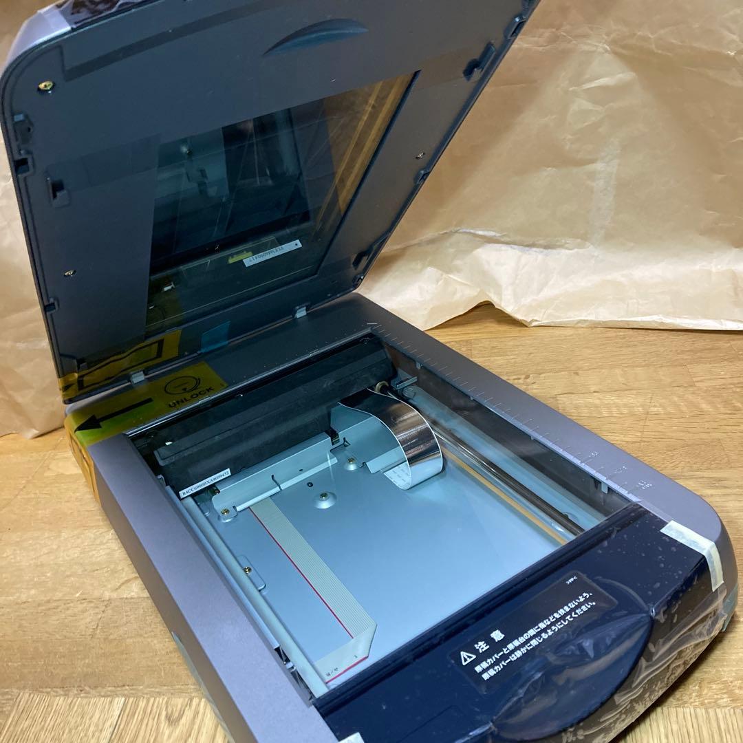 未使用品 エプソン GT-X700 フィルムスキャナー フィルムホルダー付 良好